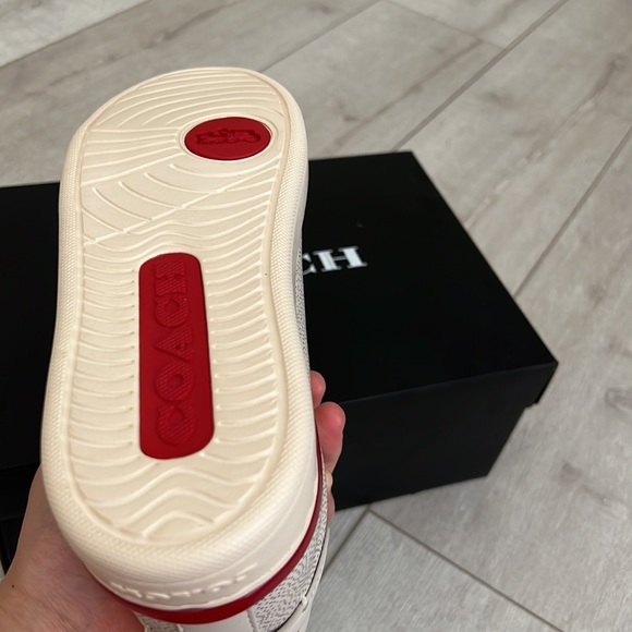 Disney Mickey Mouse X Keith Haring Sneaker - Picture 5 of 6